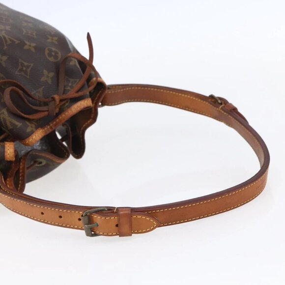 LOUIS VUITTON Monogram Petit Noe Shoulder Bag M42226 LV Auth 148717 - Picture 8 of 16